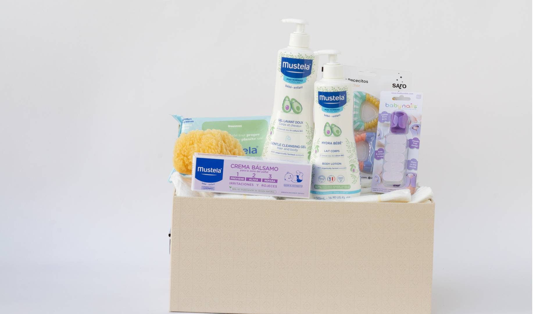 mustela-primeros-mimos